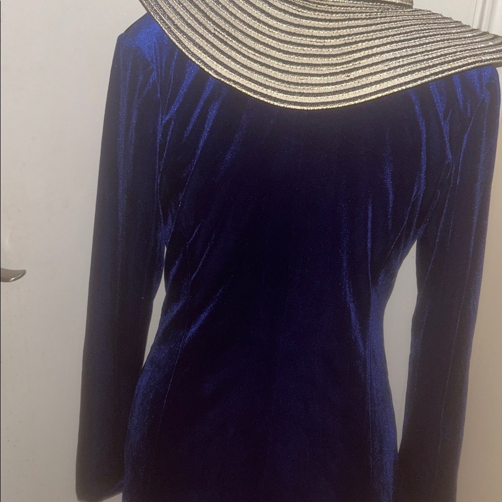 FashionNova like new Elegant Blue velvet double breasted Women's Coat/Blazer Lg - Picture 4 of 6